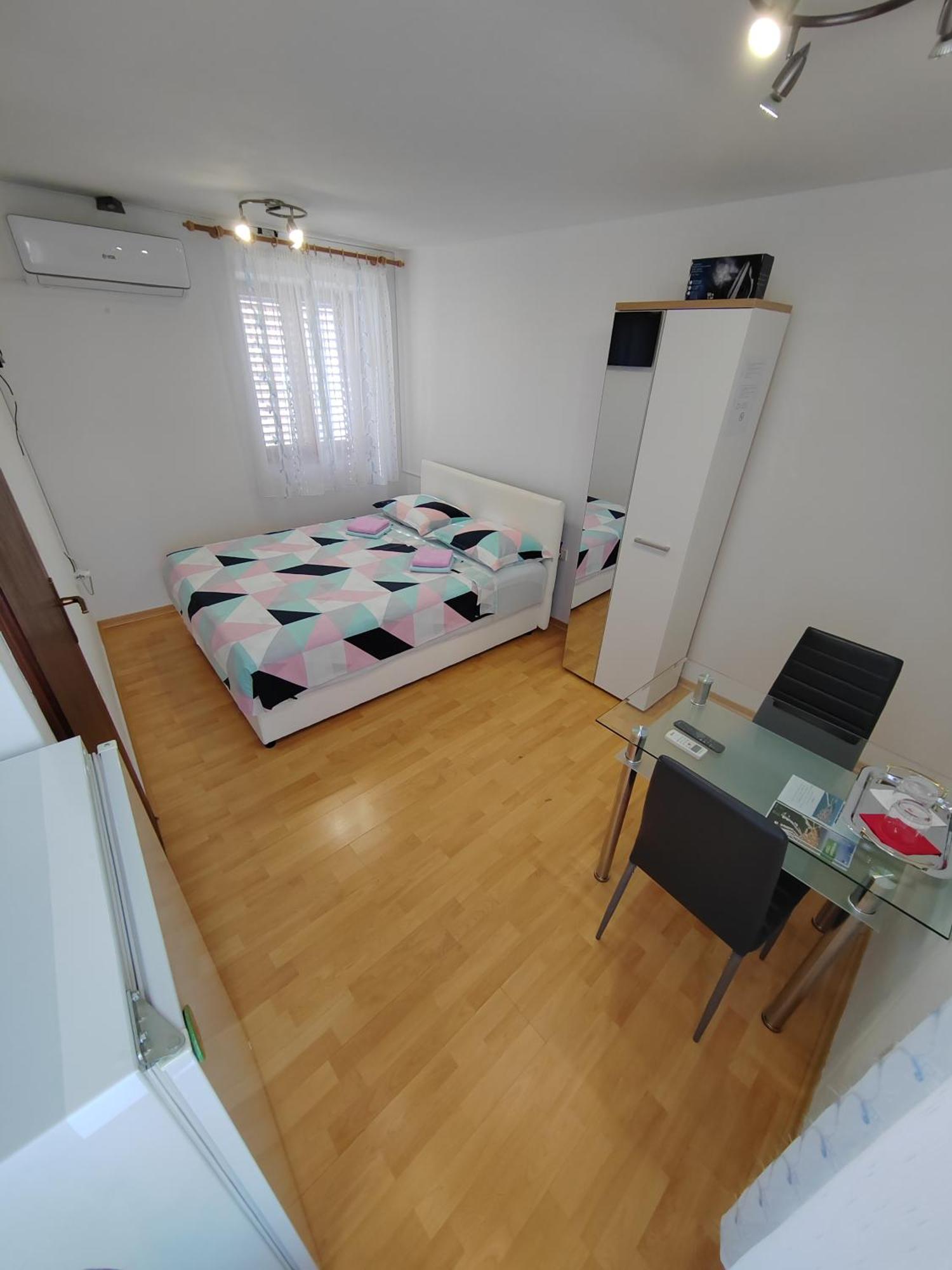 Rooms Neda Izola Værelse billede