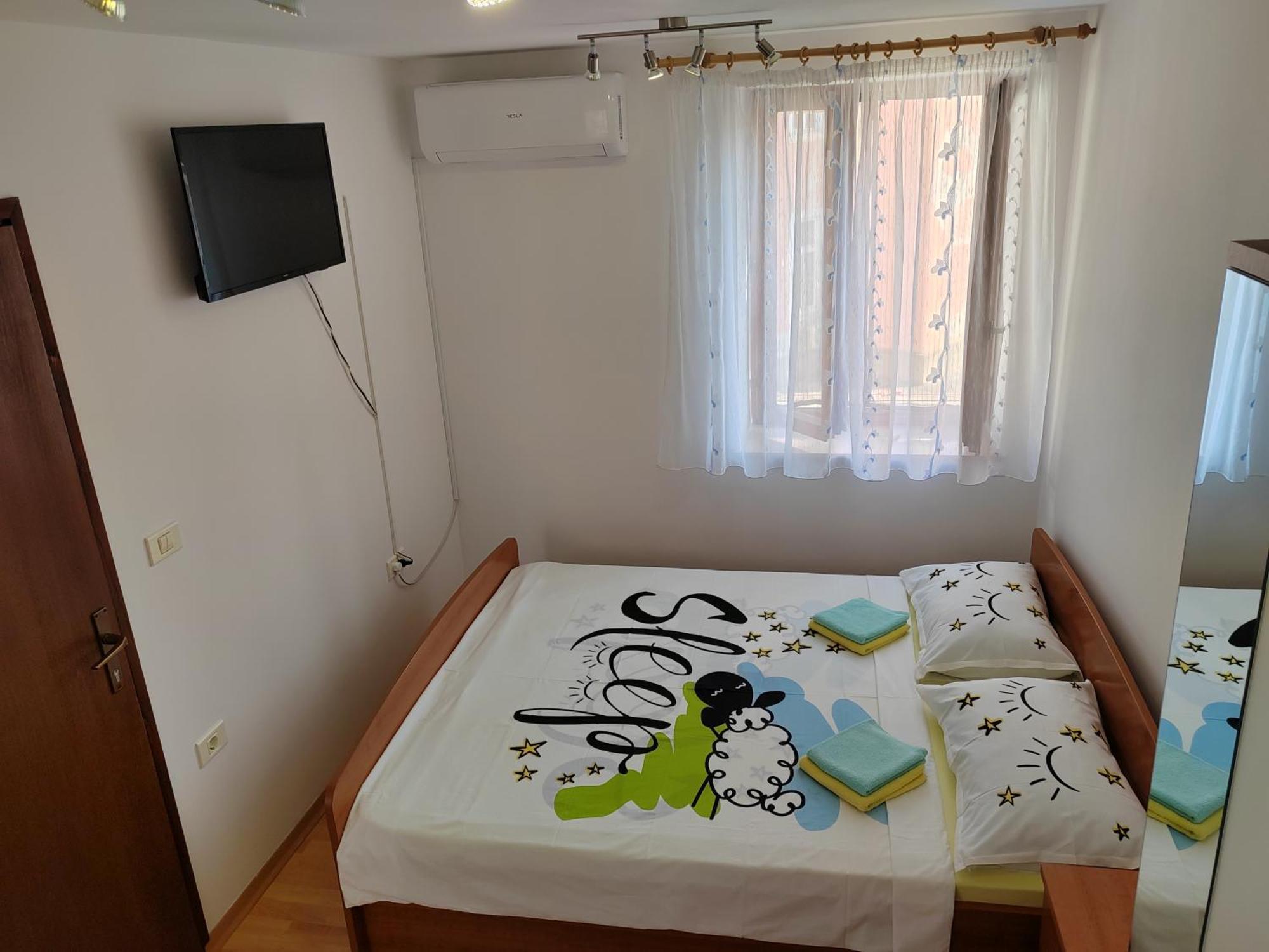 Rooms Neda Izola Værelse billede